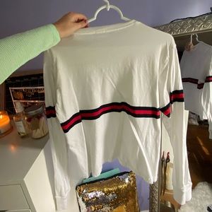 Brandy Melville Tops - Brandy Melville long sleeve Brandy Melville Tops - Brandy Melville long sleeve